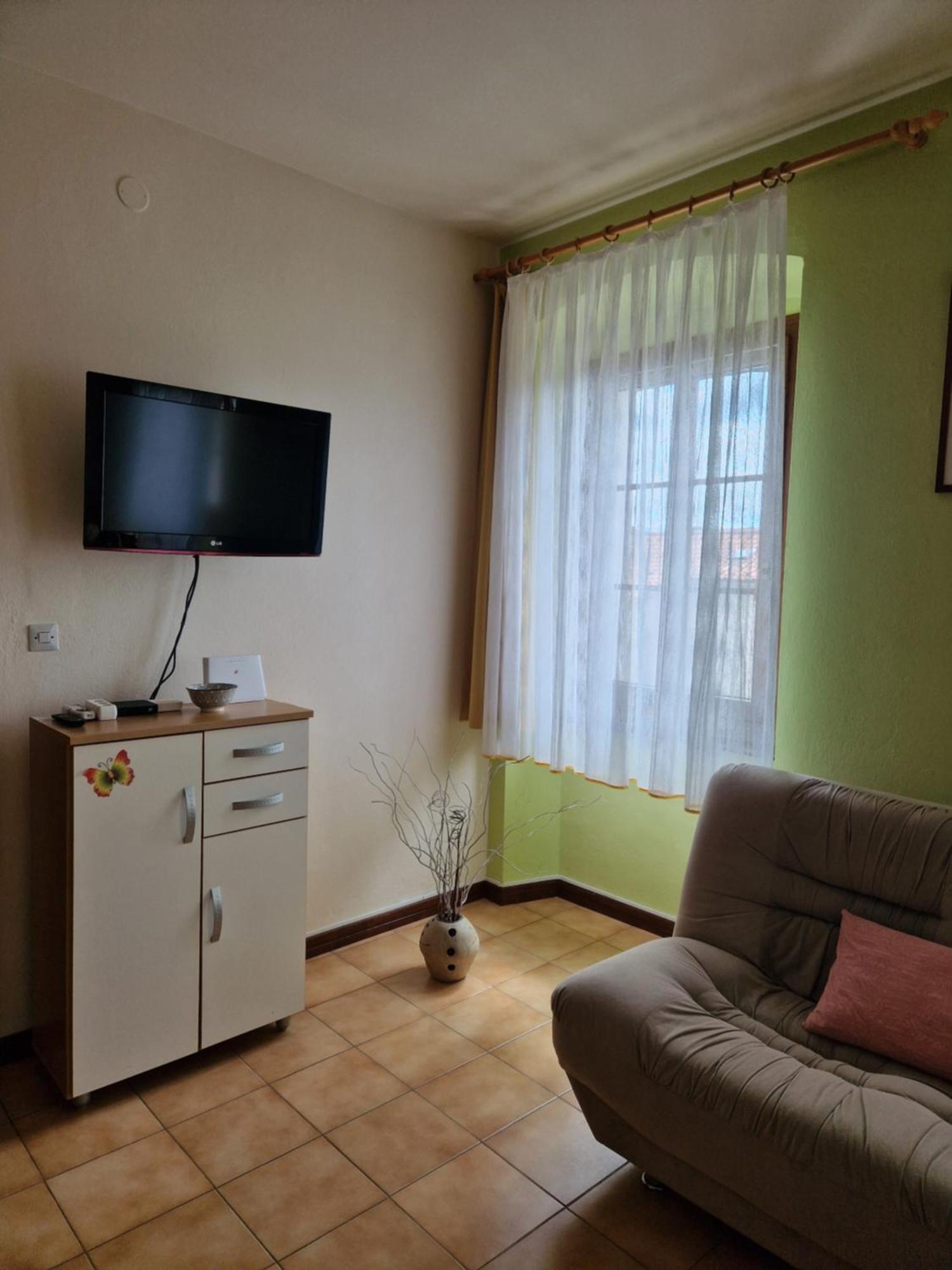 Apartma In Soba Vipavski Kriz Ajdovscina Bilik gambar